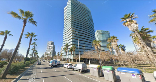 El paseo de García Fària de Diagonal Mar, la calle más cara de Barcelona / GOOGLE