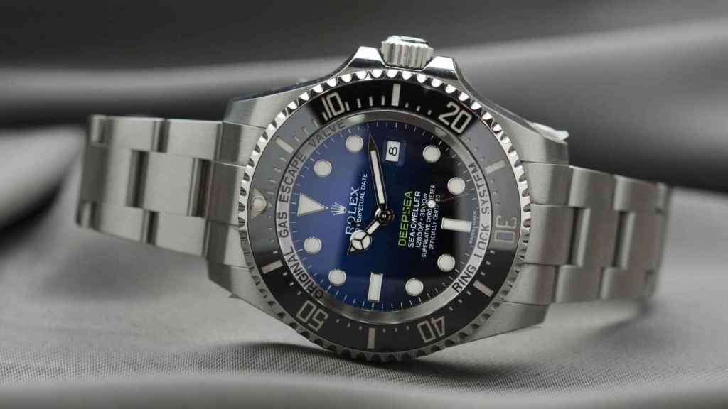 La policía detiene a dos ladrones de la 'banda del Rolex' robaba relojes como el de imagen