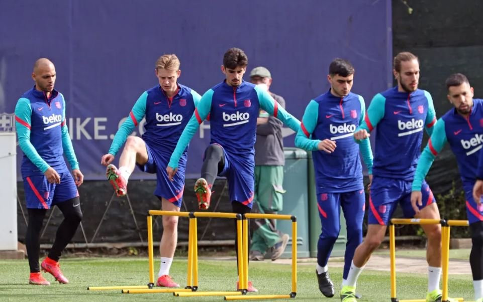 Entrenamiento previo al partido Sevilla-Barça de Liga / FCB