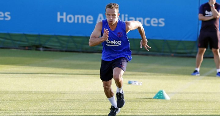 Arthur Melo entrenando con el Barça / FC Barcelona