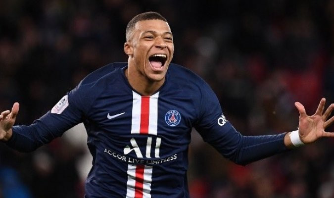 Kylian Mbappé con el PSG /REDES