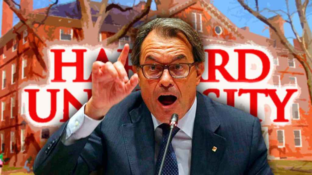 Artur Mas ha pronunciado este año conferencias en Oxford y Harvard pagadas por la Generalitat / FOTOMONTAJE DE CG