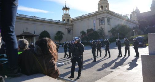 Presencia de Mossos y tensión en la Cumbre Hispano-Francesa / LUIS MIGUEL AÑÓN (CG)