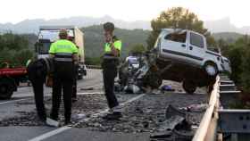 Una foto de archivo de un accidente de tráfico en Catalunya / Mossos d'Esquadra