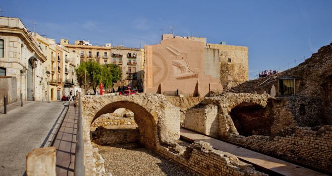 Ruinas del circo romano de Tarragona / ZARATEMAN