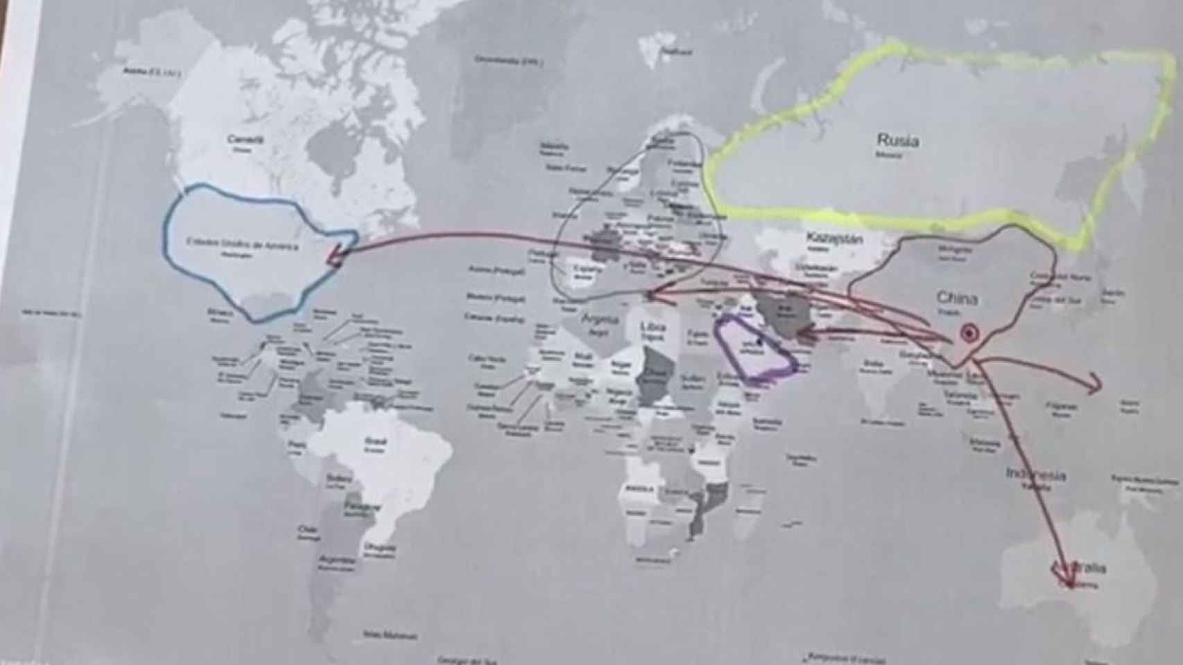 Vídeo de la teoría de la conspiración de la Tercera Guerra Mundial del coronavirus / CD