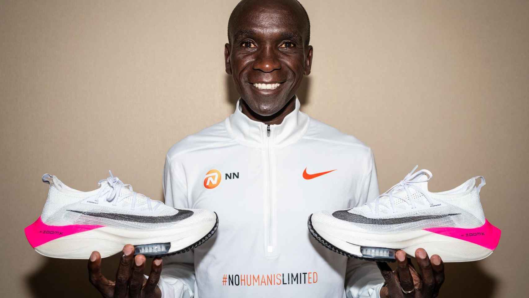 Eliud Kipchogue con las Nike AlphaFly / NIKE NEWS