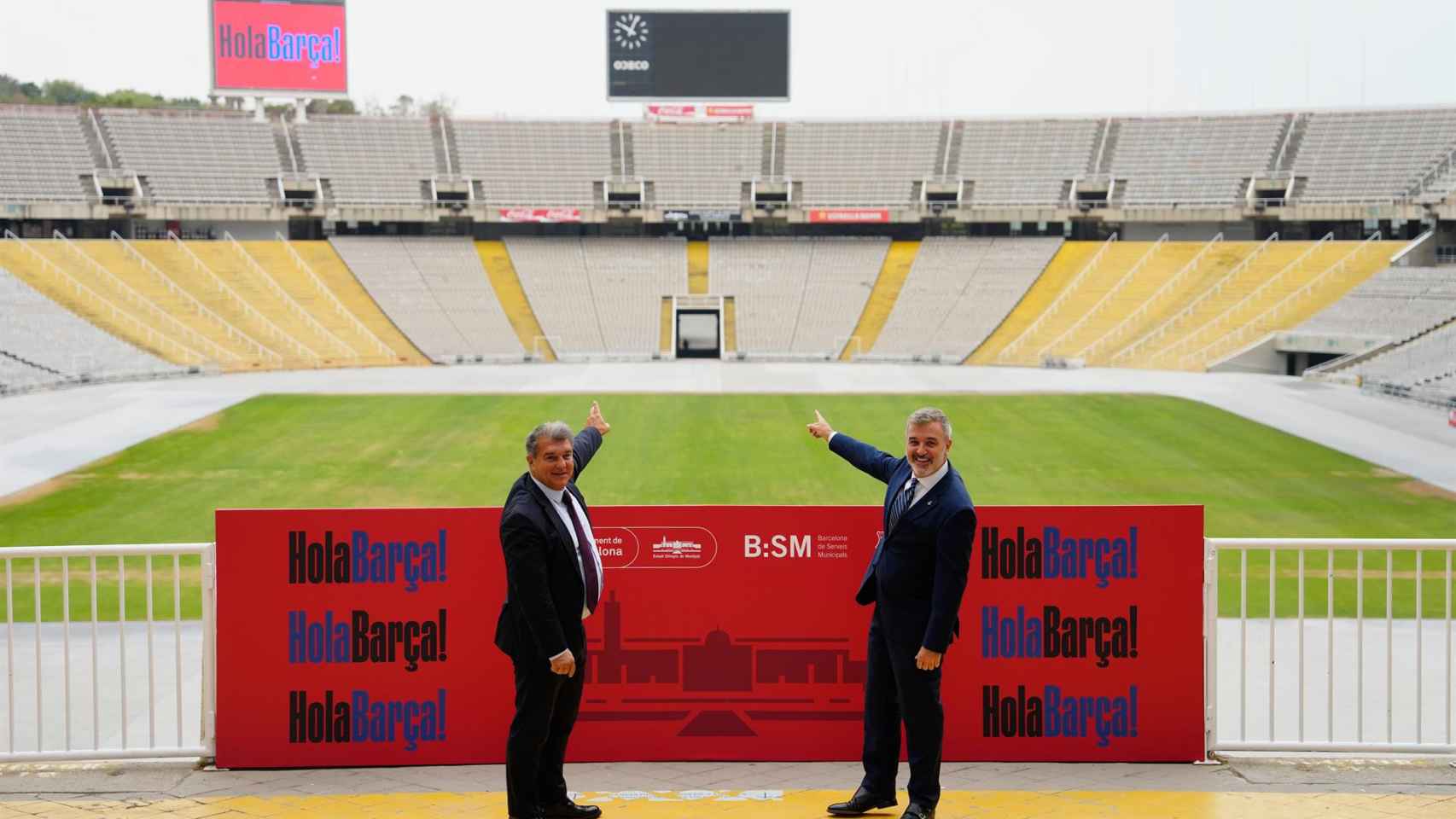 Laporta y Collboni, presentando la llegada del Barça a Montjuïc / EFE