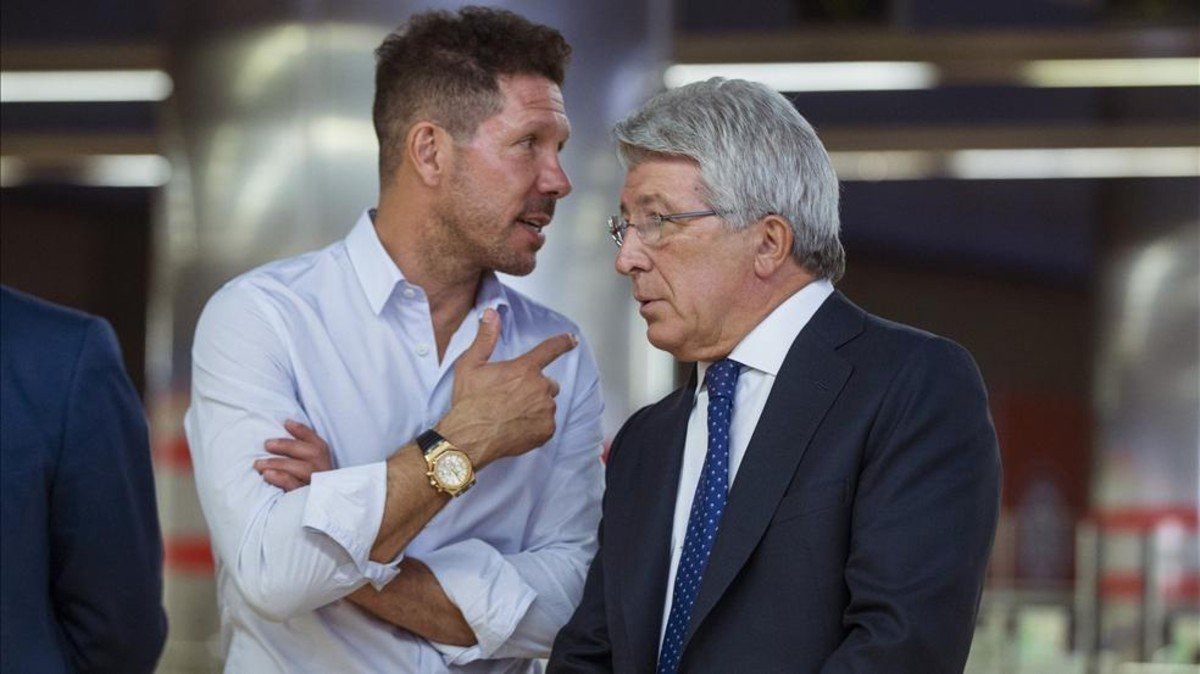 Cerezo y Simeone en un acto con el Atlético de Madrid / EFE