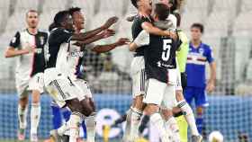 Cristiano Ronaldo y Miralem Pjanic celebrando un gol contra la Sampdoria / EFE
