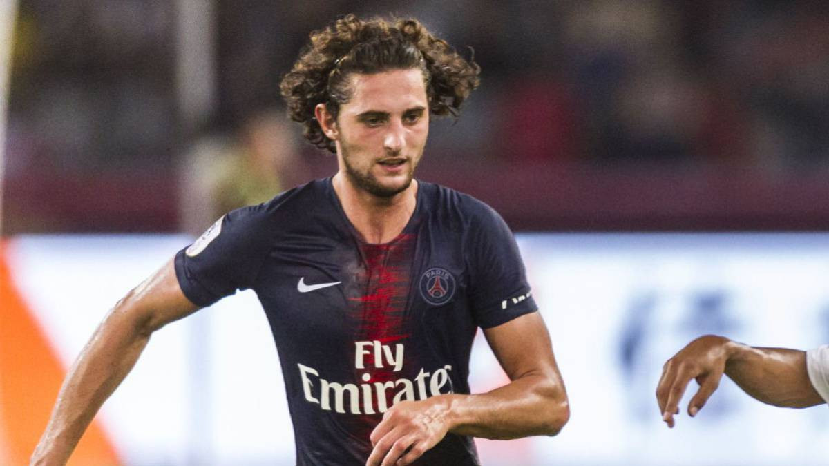 Rabiot en un partido con el PSG / EFE