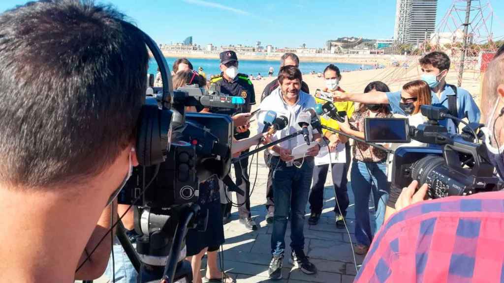 Albert Batlle, teniente de alcalde de Prevención y Seguridad, en la rueda de prensa de Sant Joan / AJBCN