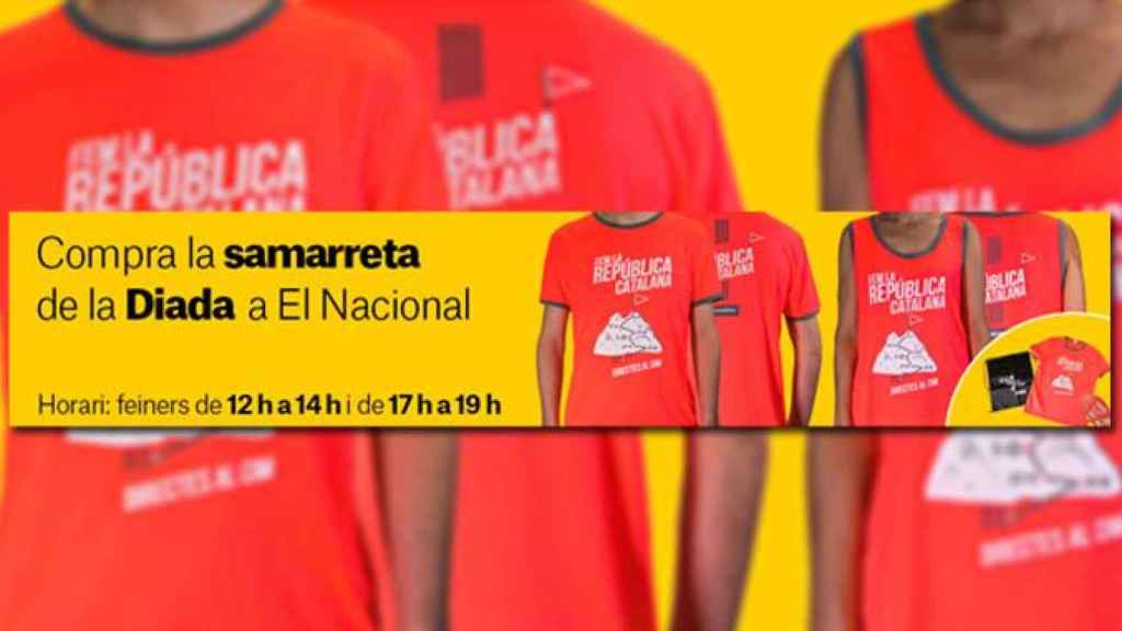 La camiseta de la Diada, el 'kit indepe' que en esta ocasión también se puede comprar en las instalciones de 'El Nacional' / CG