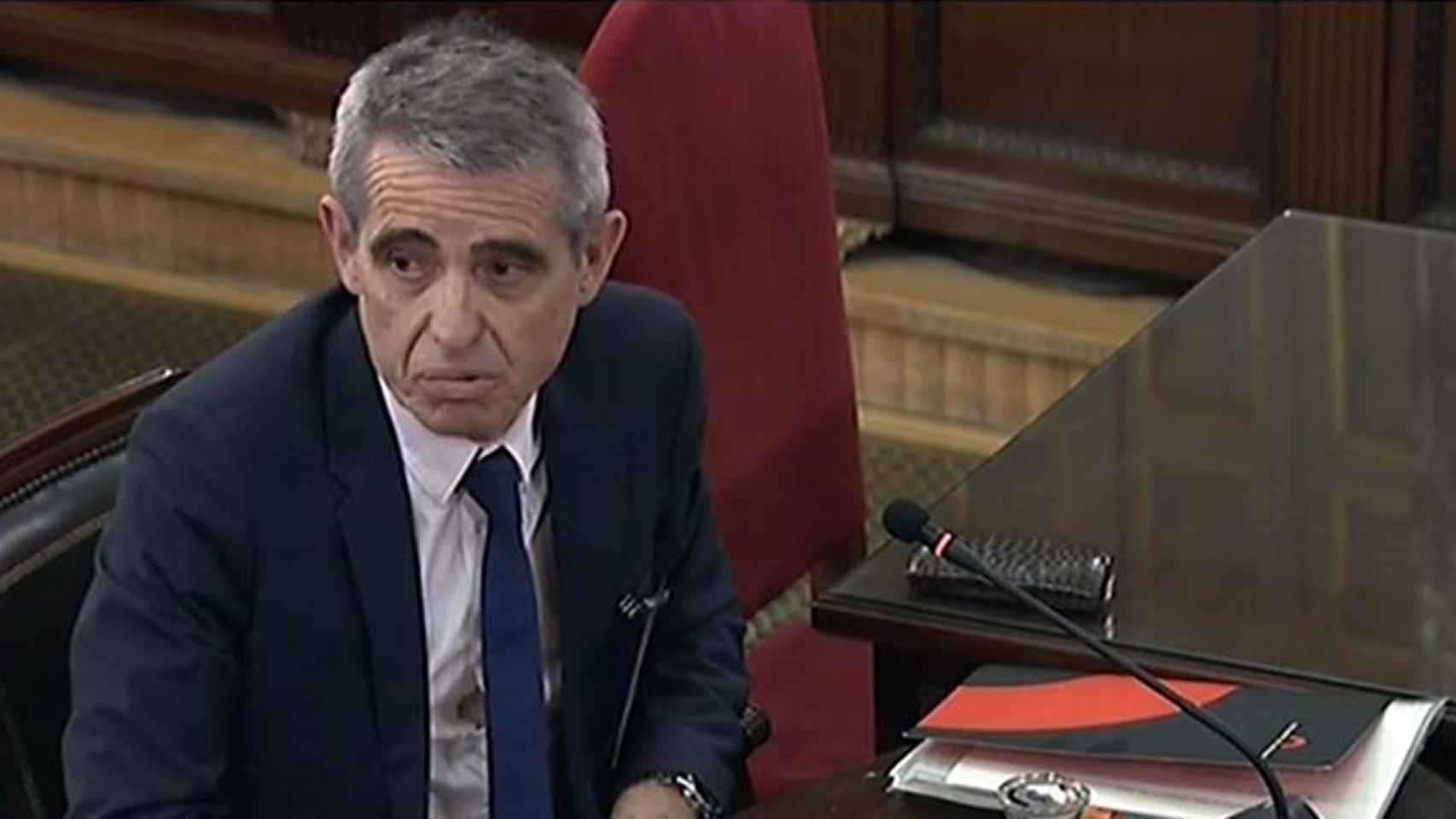 Antonio Bayona, ex letrado mayor del Parlament, declarando en el Supremo en el juicio del 1-O / EP