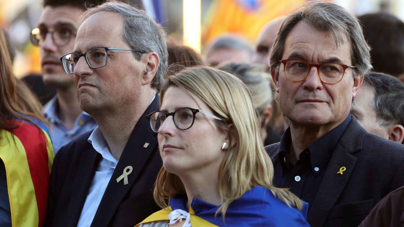 Quim Torra, Elsa Artadi y Artur Mas, en una manifestación del independentismo en Madrid. Imagen del artículo '¡Que viene el tsunami!' / Efe