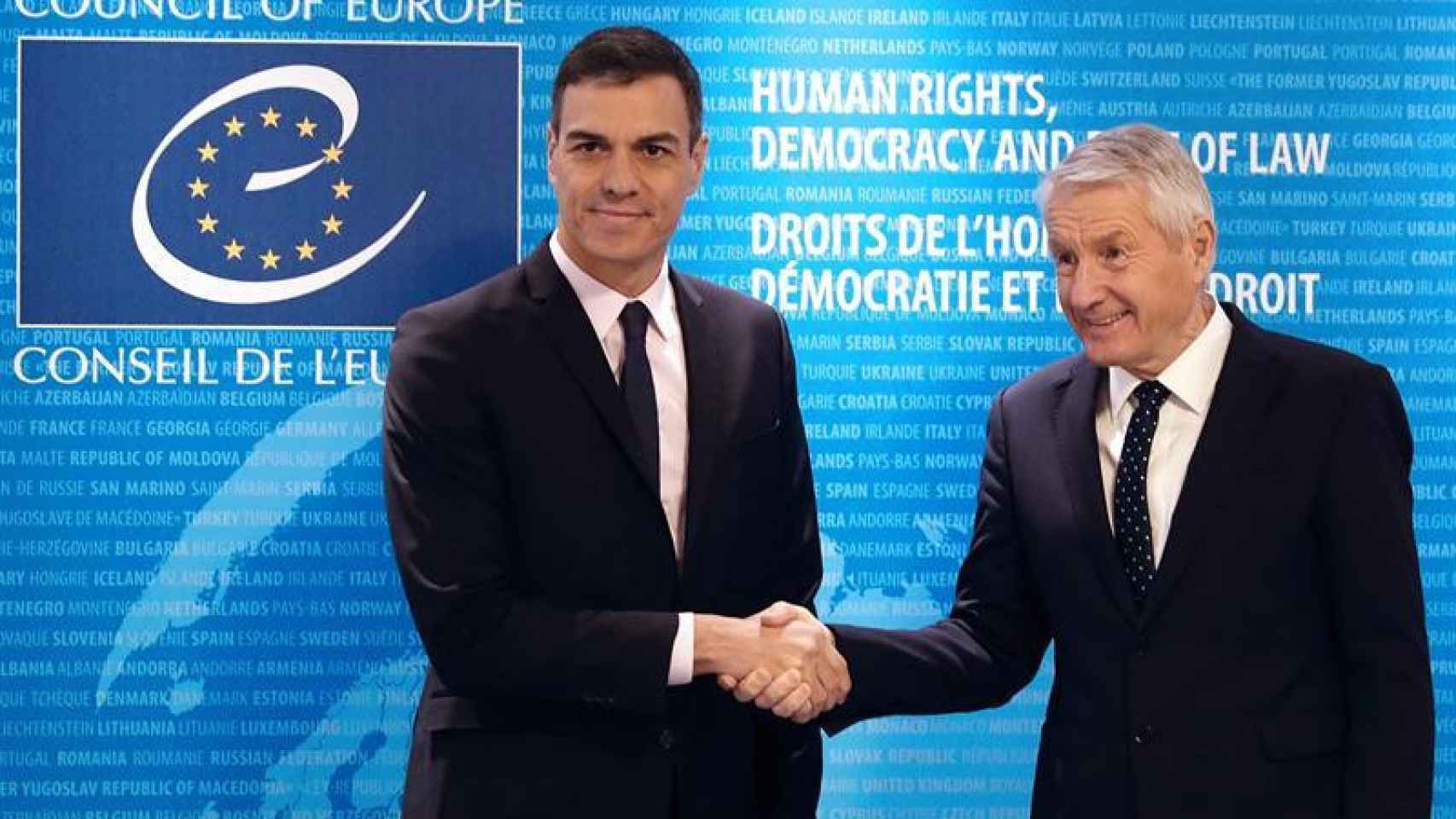 Pedro Sánchez, junto al secretario general del Consejo de Europa, Thorbjörn Jagland /Efe