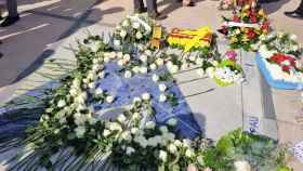 El Memorial por la Paz que se ha instalado en Cambrils en recuerdo de las víctimas del 17A / CG