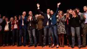 Albert Rivera e Inés Arrimadas (c), en la presentación de las listas de Ciudadanos en el Teatro Tívoli de Barcelona / EFE