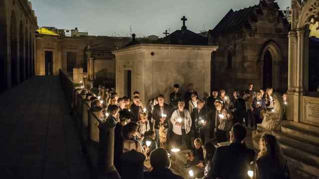 Necroturismo: visita teatralizada por el cementerio de Poblenou / CBSA