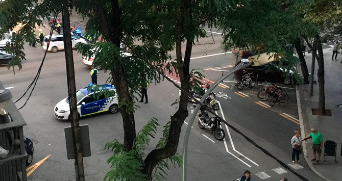 Todas las calles alrededor de la Sagrada Familia cortadas por la policía / TWITTER