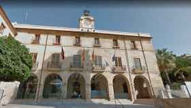 Ayuntamiento de Dénia, municipio en el que se ha producido el degüelle de una mujer ante su hija de 11 años / GOOGLE MAPS