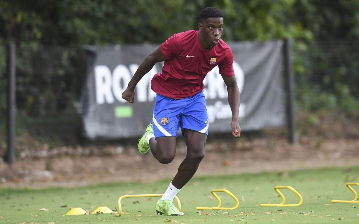 Ilaix Moriba entrenando con el Barça B / FC Barcelona