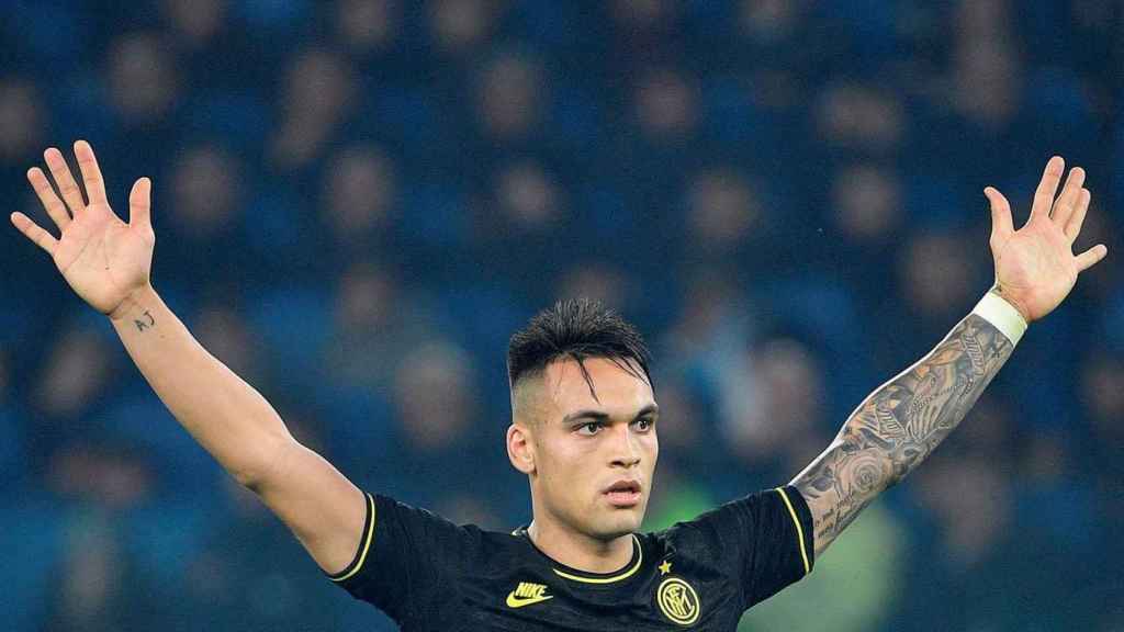 Lautaro Martínez celebra un gol con el Inter de Milán / EFE