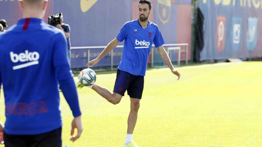 Sergio Busquets en un entrenamiento del FC Barcelona / FC Barcelona