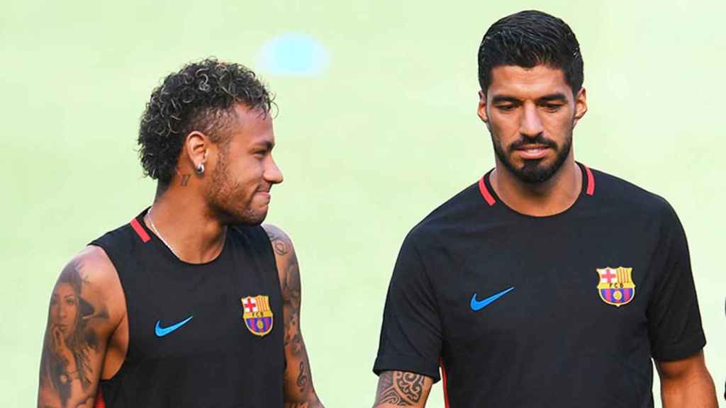 Neymar y Luis Suárez entrenando con el Barça en una imagen de archivo / EFE