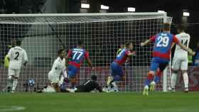 Los jugadores del CSKA de Moscú celebran el gol frente al Real Madrid / EFE