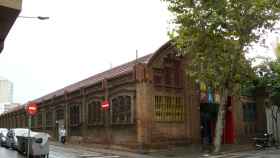 Imagen del antiguo Happy Park de Sants, donde la desconocida Funeraria San Ricardo quiere abrir un tanatorio / CG