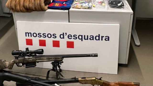Objetos intervenidos por los Mossos d'Esquadra y relacionados con los presuntos autores de los robos / MOSSOS D'ESQUADRA