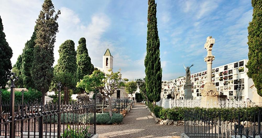 Cementerio de Sitges / CEMENTIRIS SITGES