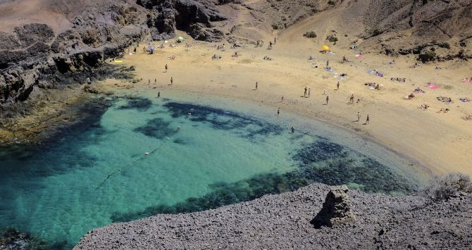 playa-papagayo-lanzarote