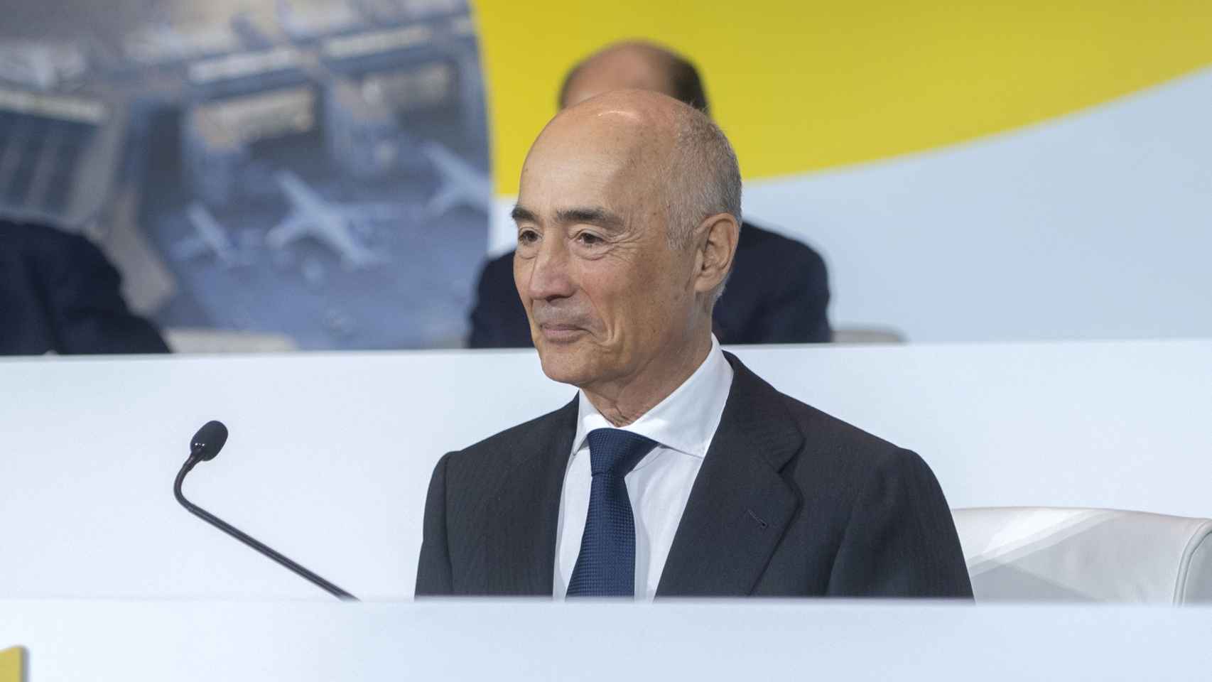 Rafael del Pino, presidente de Ferrovial, durante la histórica junta que ha aprobado el traslado de la sede social a Países Bajos / EP