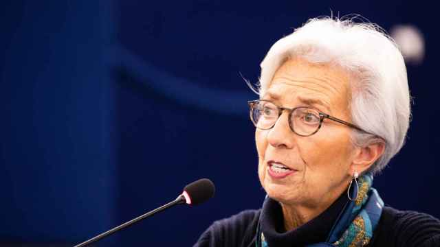 Christine Lagarde, presidenta del Banco Central Europeo (BCE) en la rueda de prensa tras las medidas por el coronavirus / EP