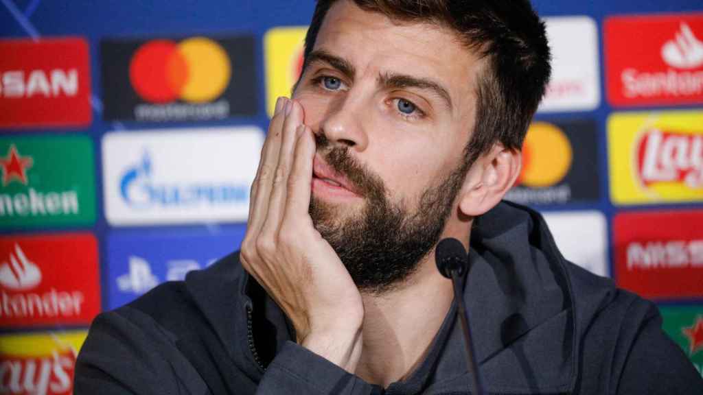 El futbolista del F.C. Barcelona, Gerard Piqué, en rueda de prensa / EP