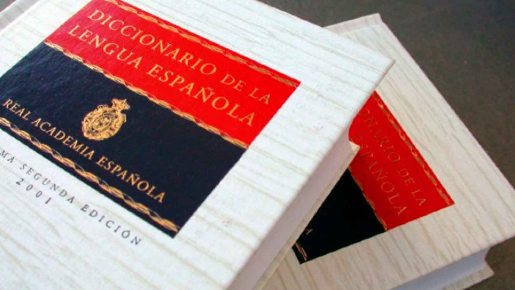 Ejemplares en papel del Diccionario de la Lengua Española