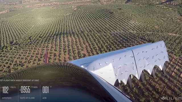 Un aerotaxi sobrevuela los olivos de Jaén