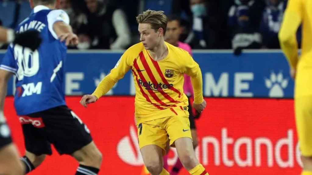 Frenkie de Jong, en una acción del Alavés-Barça / FCB