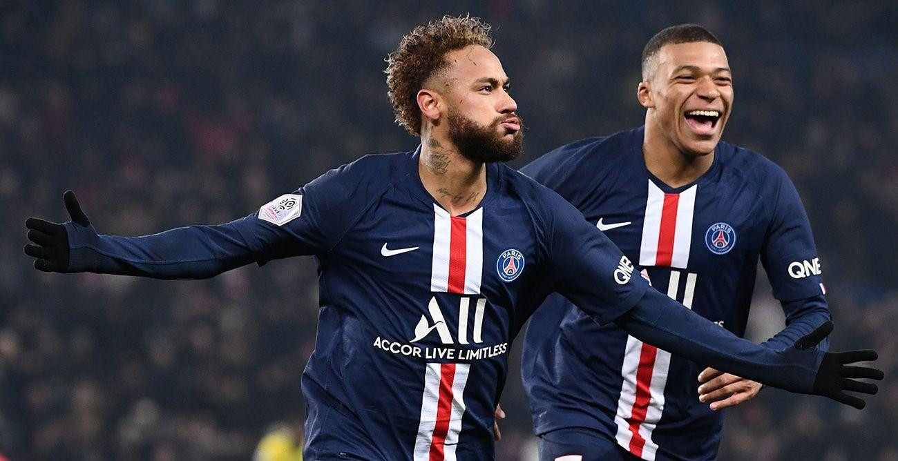 Neymar y Mbappé celebran un gol con el PSG/ EFE