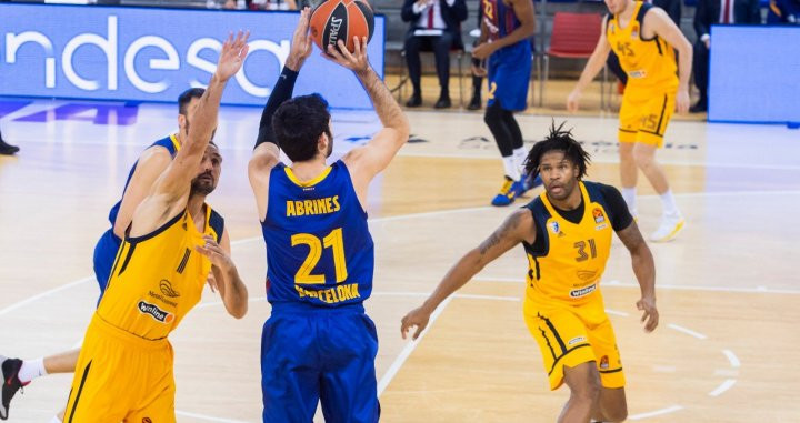 Abrines, en un lanzamiento exterior ante el Khimki ruso, este año | FCB