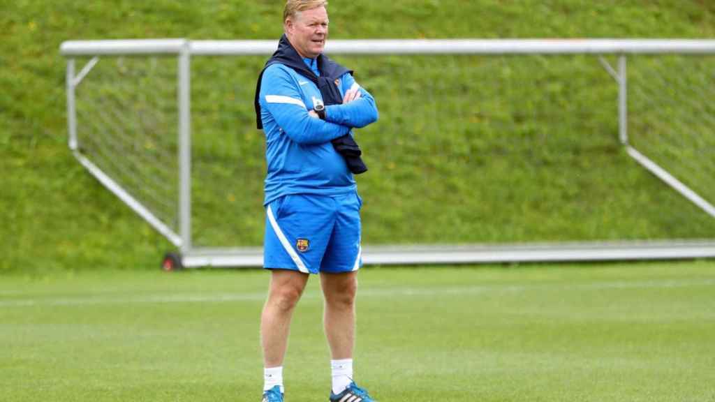 Ronald Koeman en un entrenamiento reciente del Barça / FC Barcelona