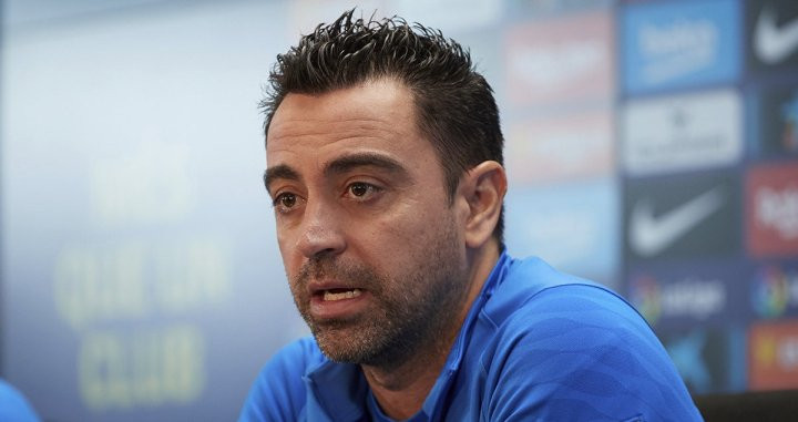 Xavi Hernández, durante una rueda de prensa del Barça / EFE