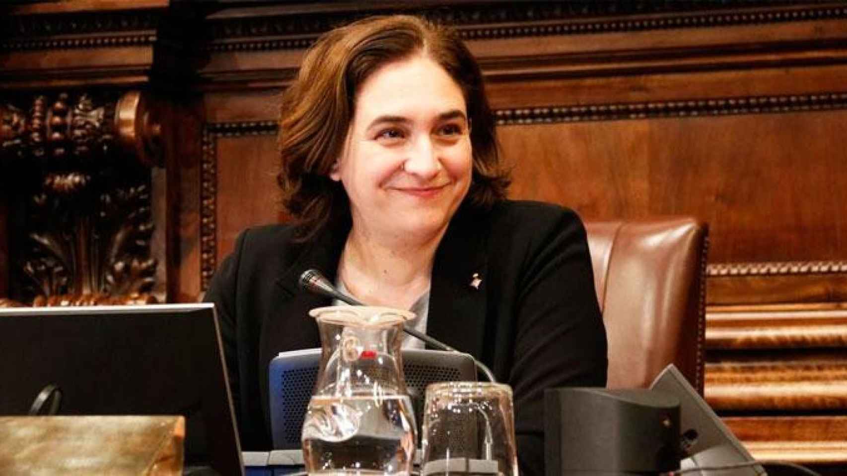 Ada Colau, alcaldesa de Barcelona, durante un pleno municipal / CG