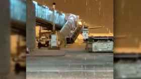 Imagen de la granizada en el Aeropuerto Josep Tarradellas Barcelona-El Prat / @Sargantocosmic