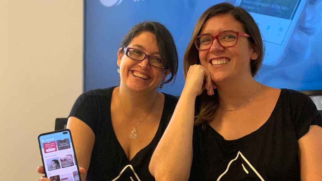 Alba Padró y María Berruezo, al frente de LactApp, la aplicación sobre lactancia  / LACTAPP