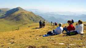 Participantes en la ruta 'Sierra de Monasterios' / EXPERIENCE CATALUNYA