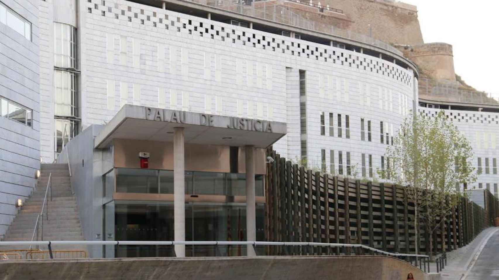 Una foto de archivo del Palau de la Justicia en Lleida donde se ha celebrado el juicio contra el agente de polícia