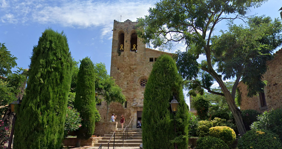 Iglesia de Sant Pere en Pals / GOOGLE STREET VIEW